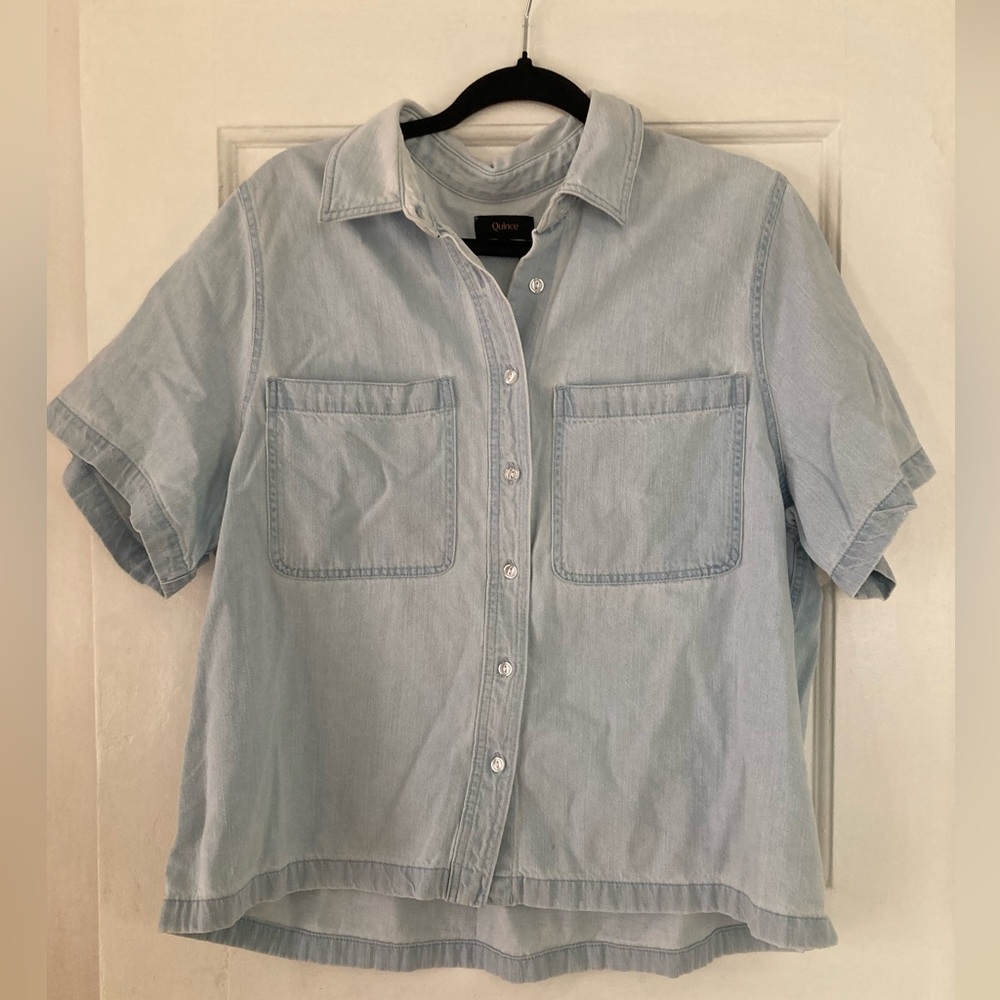 Quince Denim Short Sleeve Shirt, XL
Light Chambray